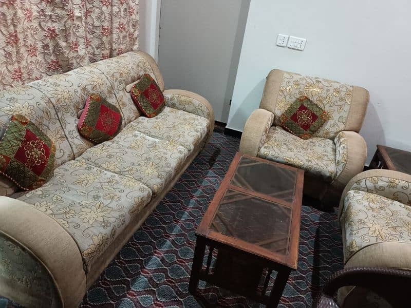 5 seater sofa set For sale . . 1