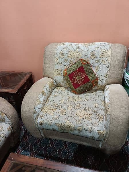 5 seater sofa set For sale . . 2