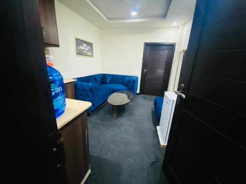 Fully Furnished One Bed Room Apartment Avilabel For Rent 5