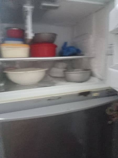 Dawlance fridge with original Conditon 3