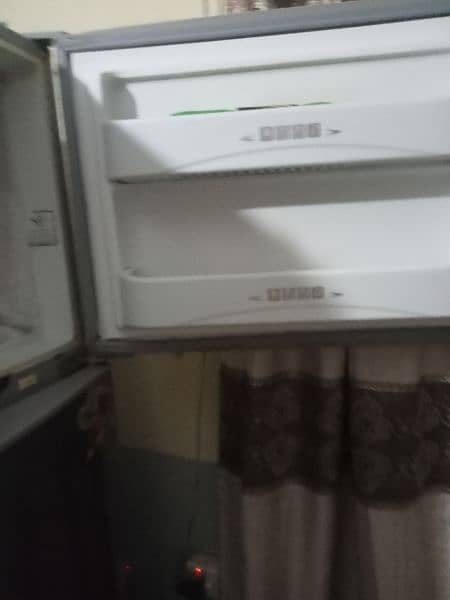 Dawlance fridge with original Conditon 5