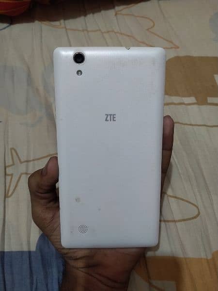 ZTE phone 1