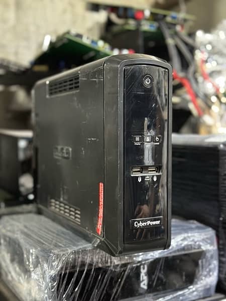 CYBER POWER 1500VA 2