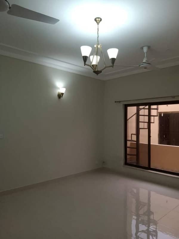 Brig House 5 Bedrooms For Rent Fully Tiled 9