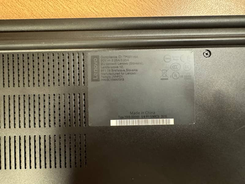 Lenovo ThinkPad E14 core i7 slightly used for sale 3