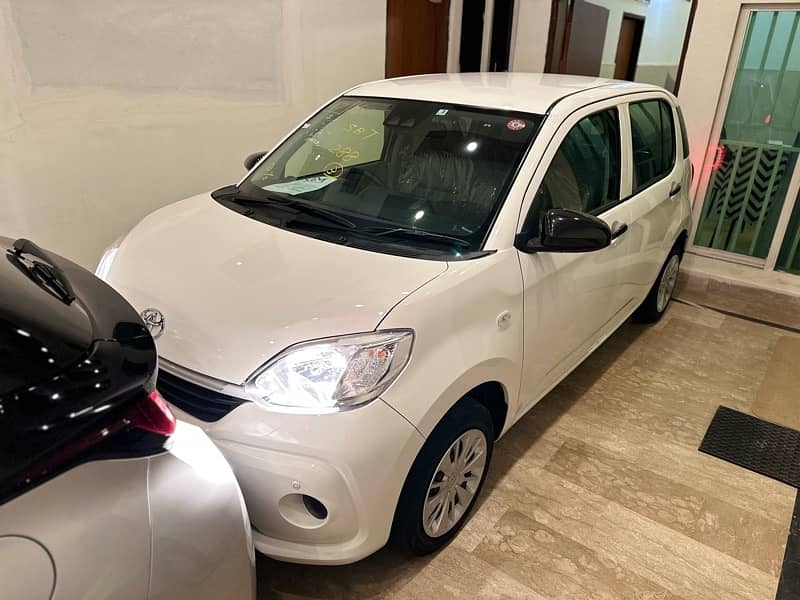 Toyota Passo  2021 Model 4-Grade Jan-25 Imp boon yaris vitz 2022  2020 13