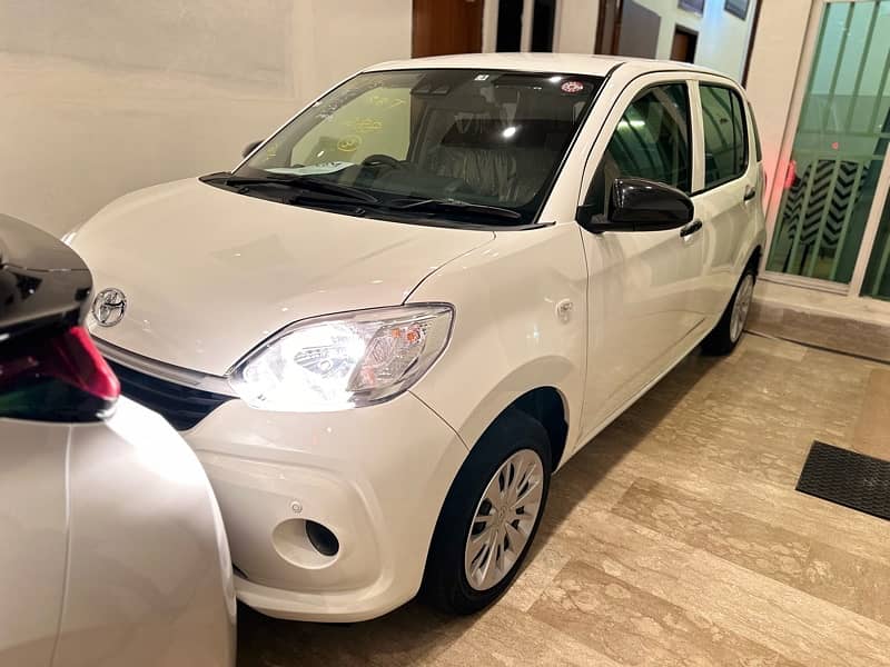 Toyota Passo  2021 Model 4-Grade Jan-25 Imp boon yaris vitz 2022  2020 16