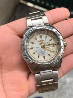 Seiko 5 sports 23 jewles