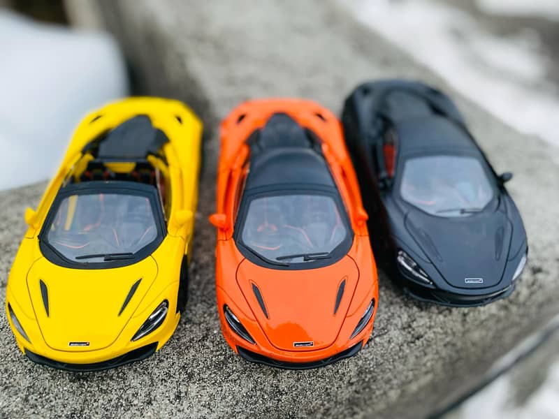 McLaren 720S Model Car Die-cast Metal body car 0