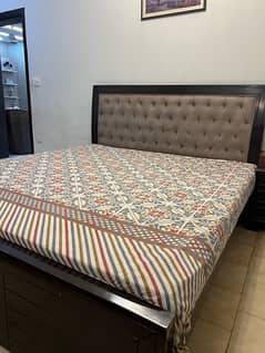 poshish bed without matress