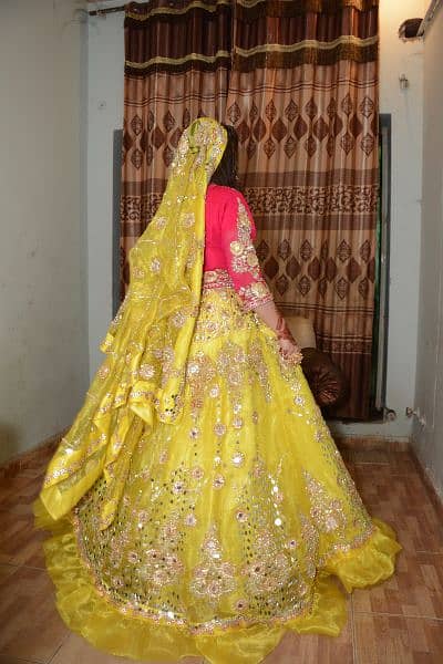 Bridal Mehndi Lehnga 1