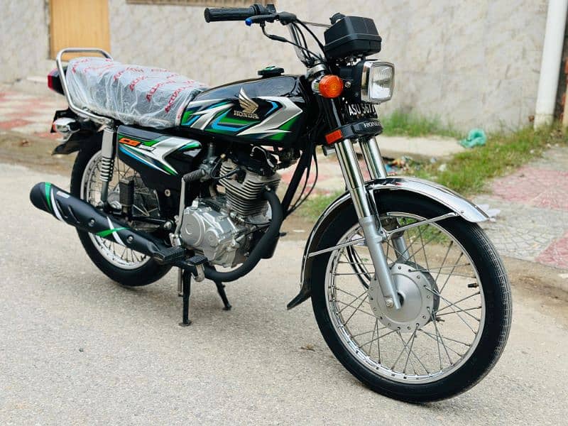 Honda 125 2023 Registered 1