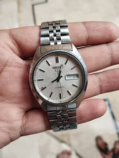 Seiko 5 Automatic Day/Date Vintage Men’s Watch