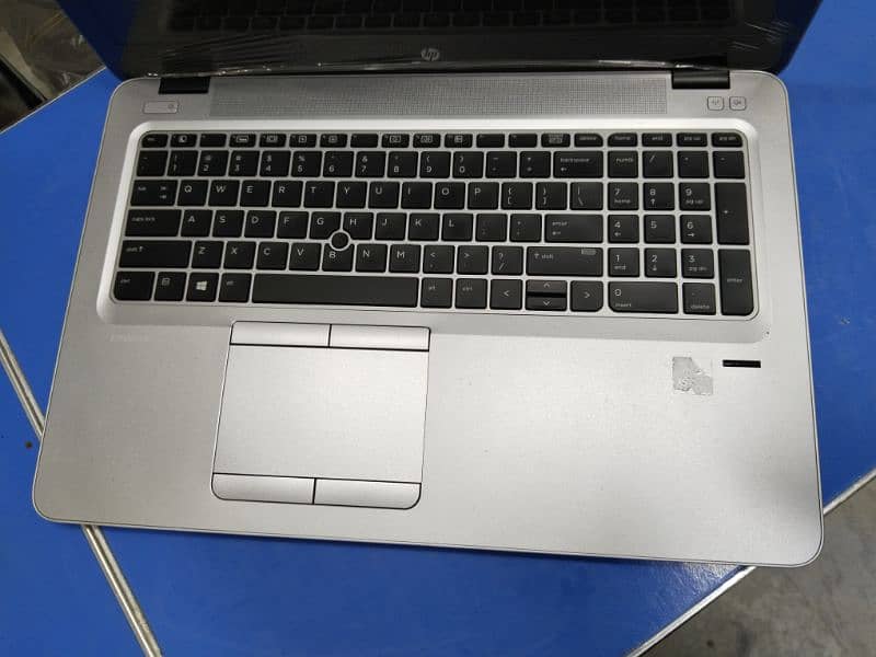 HP 850 g4 i5 7th 2