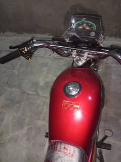 United 70 motorcycle