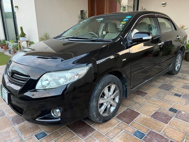 Toyota Corolla Altis 2010 4