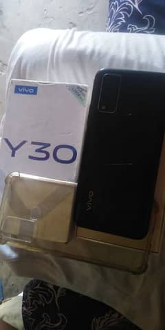 vivo y30 4/128