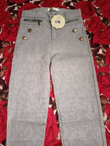 Ladies Jeggings Small Size 26-28 waist. 5