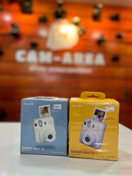 Fujifilm Instax Mini 12 Instant Camera 0