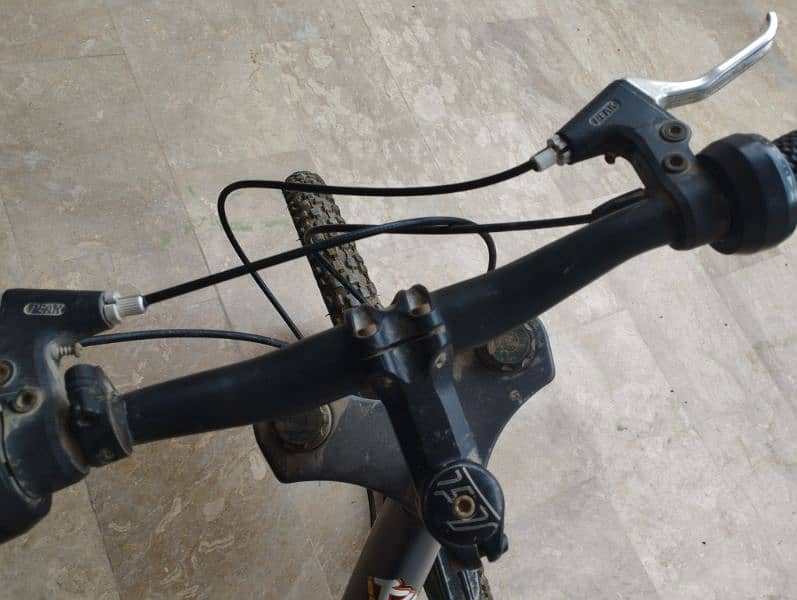 cycle for sale in Karachi 7 gear 4