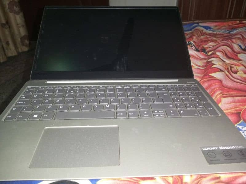 Lenovo 330s ideapad core i5 8th gen 1