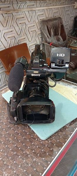 Sony 15 camera for sale 1 battery charger 64 gb memory 1