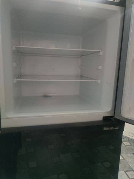 Dawlance glass door Refrigerator 3