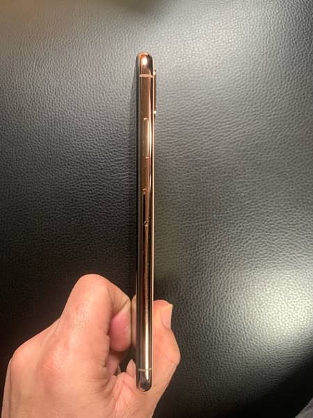 iPhone Xsmax 64 Gb pta approved 6