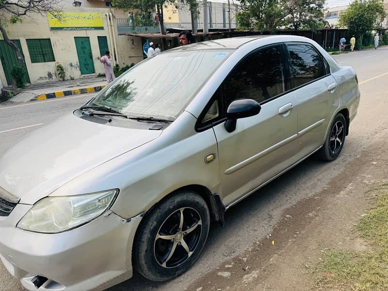 Honda City IDSI 2006 Automatic (Vario) 2