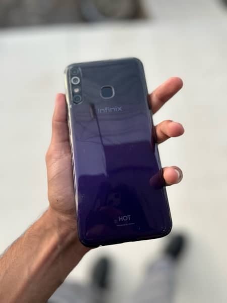 infinix hot 8 3