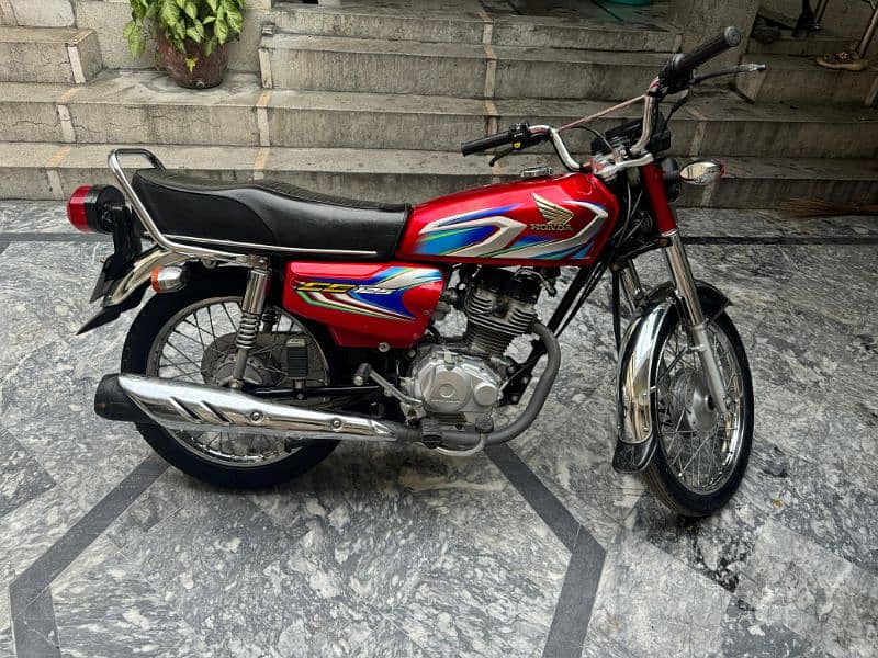 Honda CG 125 in Excellent Condition 6