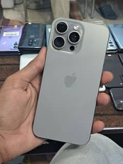 iphone 15 pro max natural titanium 0