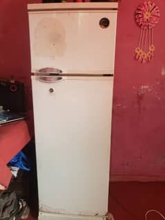 Philips Whirlpool Fridge Medium Size