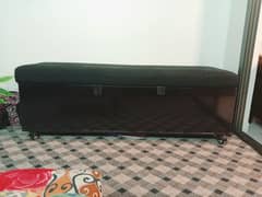 urgent sale 3.5 seater deewan with storage acrlylic