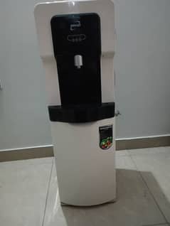 "Homage"  Water Dispenser with Refigrator