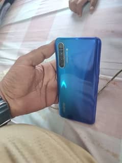 realme xt