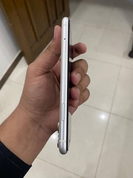 iphone 11 128 gb factory unlock 4