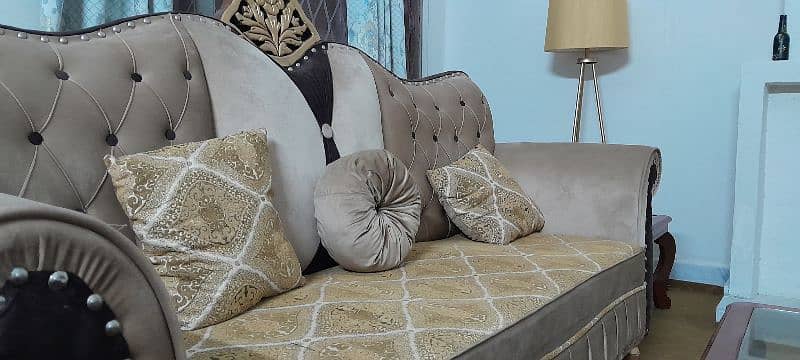 Sofa Set 5 Seater Condition New 3