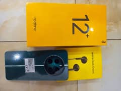 realme12+