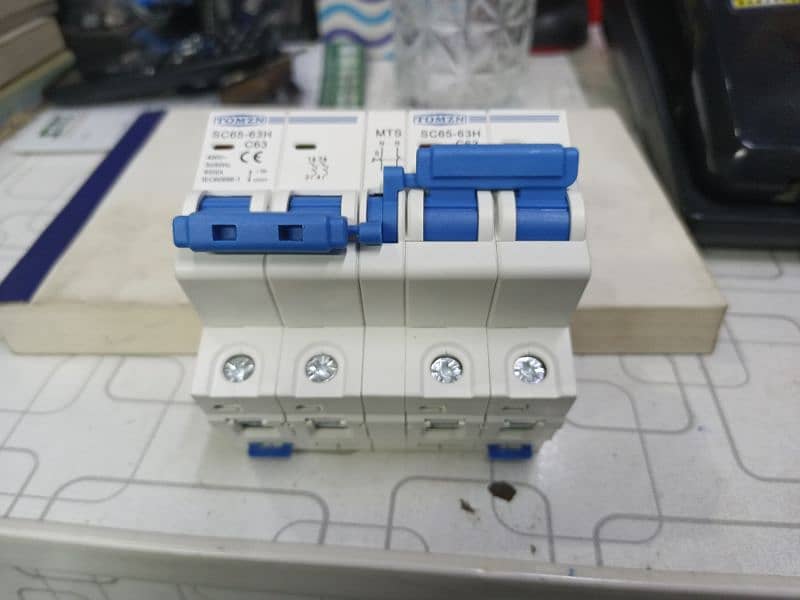 Manual transfer switch circuit breaker MTS 63A 2POLE 2