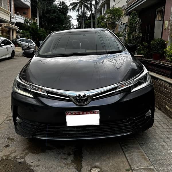 Toyota Altis Grande 2018 0