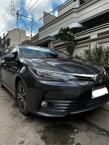 Toyota Altis Grande 2018 1