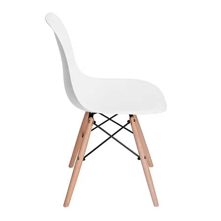 white chair dining/desktop scandinavian style 1