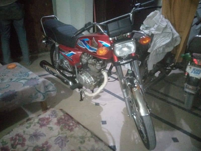 me bike sale kar raha hun 123 honda 0