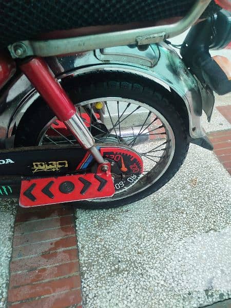 CD 70 BIKE original condition 7