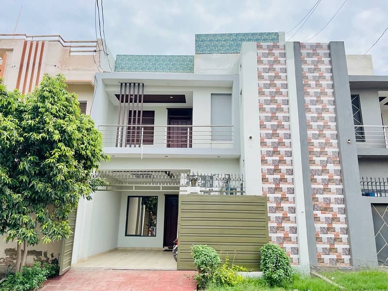 New 5 Marla Double Story House For Urgent Sale , 1 Cror 25 Lac Demand 1