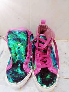 GIRL SHOES