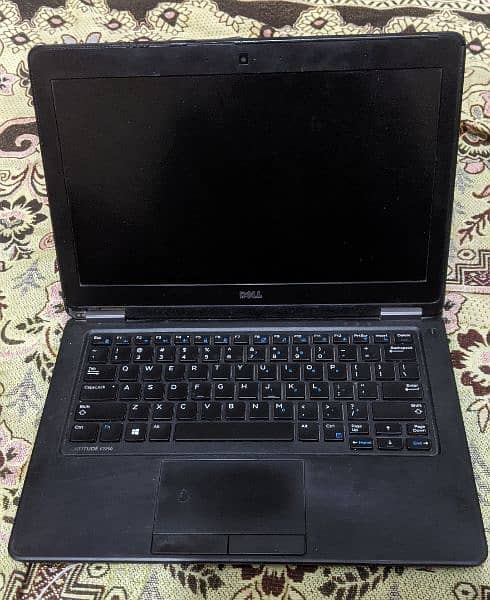 Dell laptop Core i5 Gen 5 0