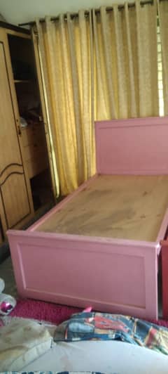 single bed for sale