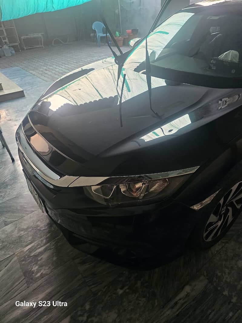 Honda Civic VTi Oriel 2017 1.8 i-VTEC CVT 3